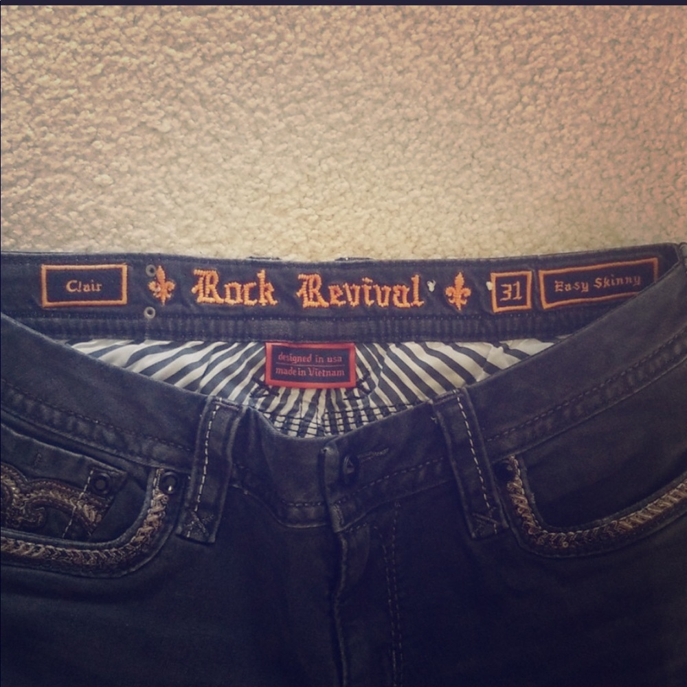 Rock revival 31